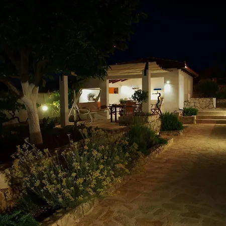 Vikendica House Mrcela 200m From Trogir