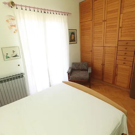 House Mrcela