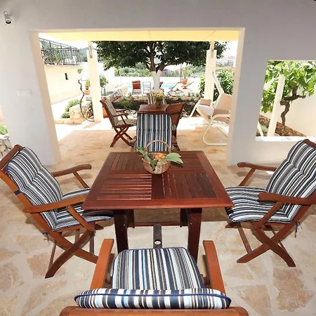 Holiday home House Mrcela *
