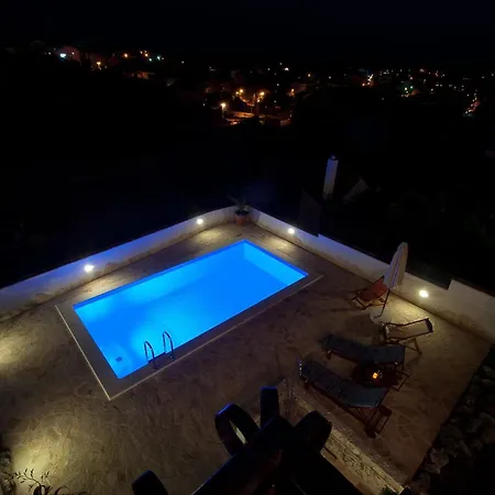 Casa vacanze House Mrcela 200m From *