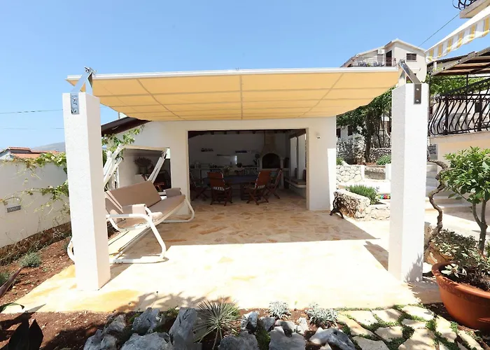 Holiday home House Mrcela 200m From