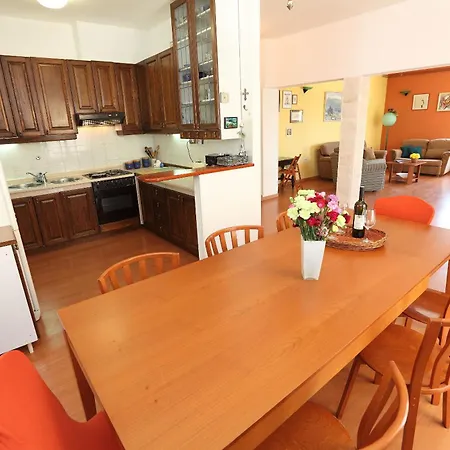 度假居 House Mrcela 200m From